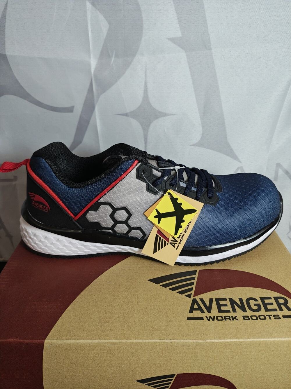 Avenger $120 Women's 8.5 B A1890 Fusion Safety Work Sneaker NWT NWB Blemishes